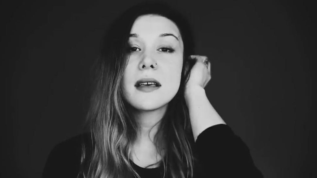 Bre Kennedy’s Trouble on my Mind Music Video - Nashville Unsigned